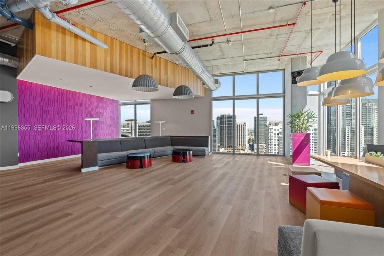 151 SE 1st St, Unit 3107, Miami, FL 33131 Photo