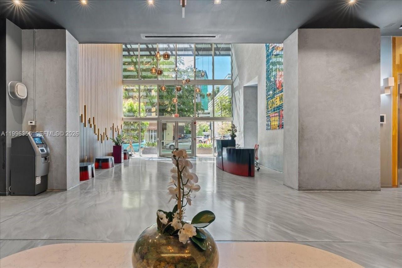 151 SE 1st St, Unit 3107, Miami, FL 33131 Photo