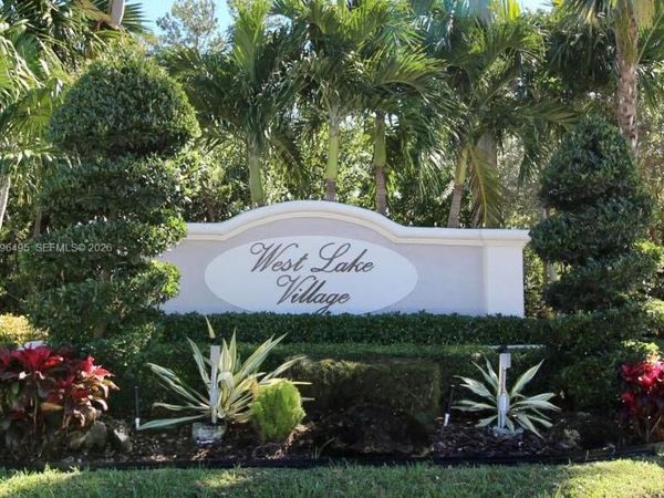 951 Doveplum Ct , Unit 951, Hollywood, FL 33019