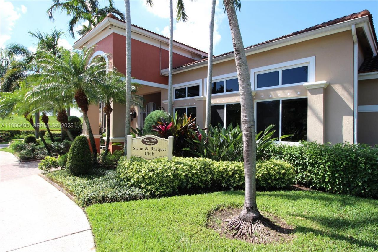 951 Doveplum Ct , Unit 951, Hollywood, FL 33019 Photo