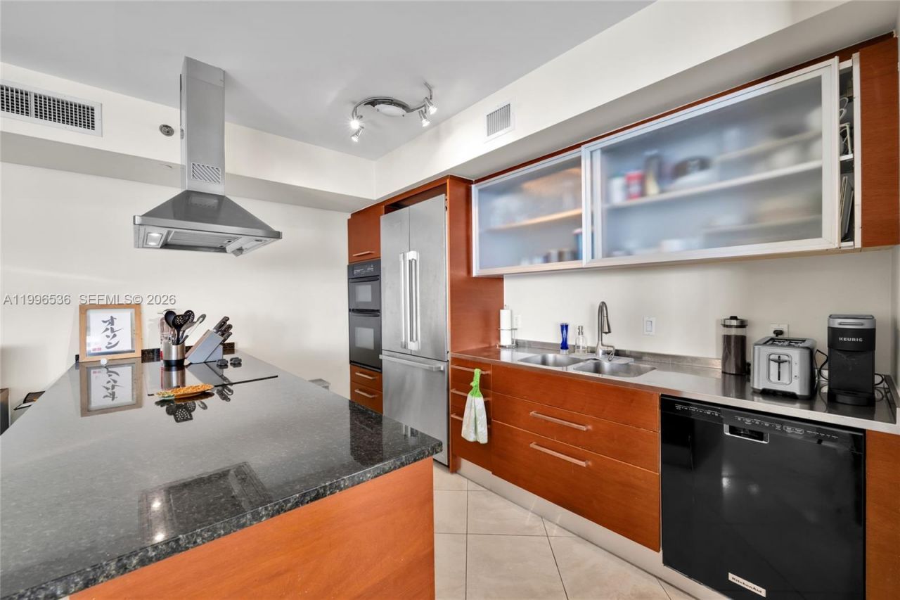 1850 S Ocean Dr, Unit 3510, Hallandale Beach, FL 33009 Photo