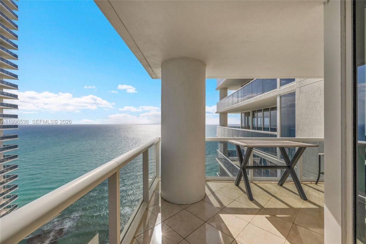 1850 S Ocean Dr, Unit 3510, Hallandale Beach, FL 33009 Photo