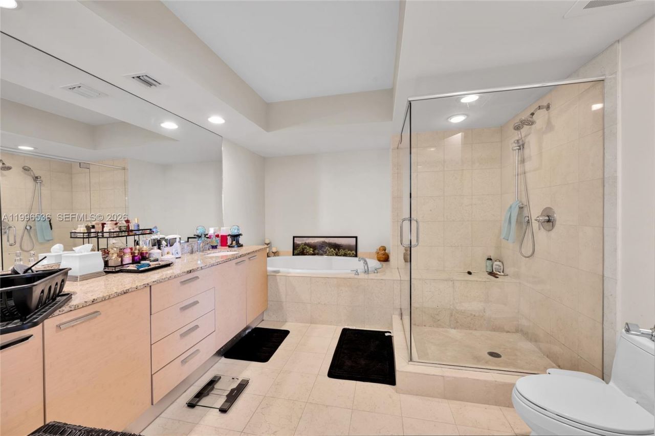 1850 S Ocean Dr, Unit 3510, Hallandale Beach, FL 33009 Photo