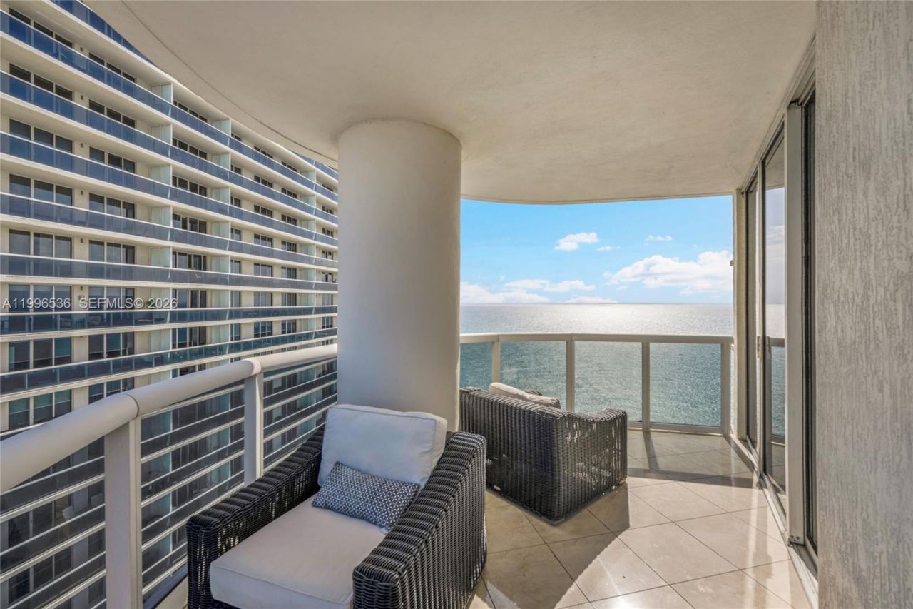 1850 S Ocean Dr, Unit 3510, Hallandale Beach, FL 33009 Photo