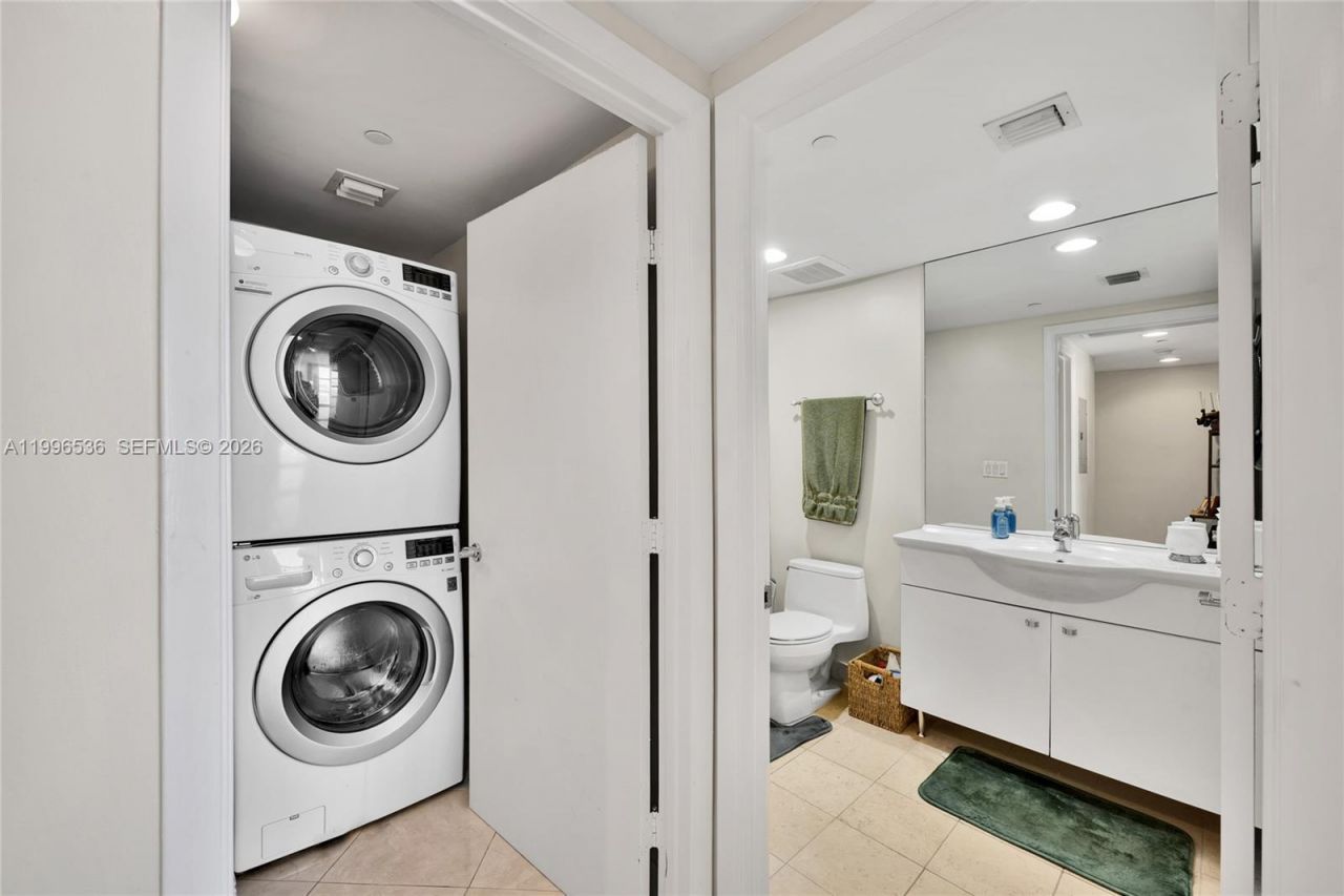 1850 S Ocean Dr, Unit 3510, Hallandale Beach, FL 33009 Photo