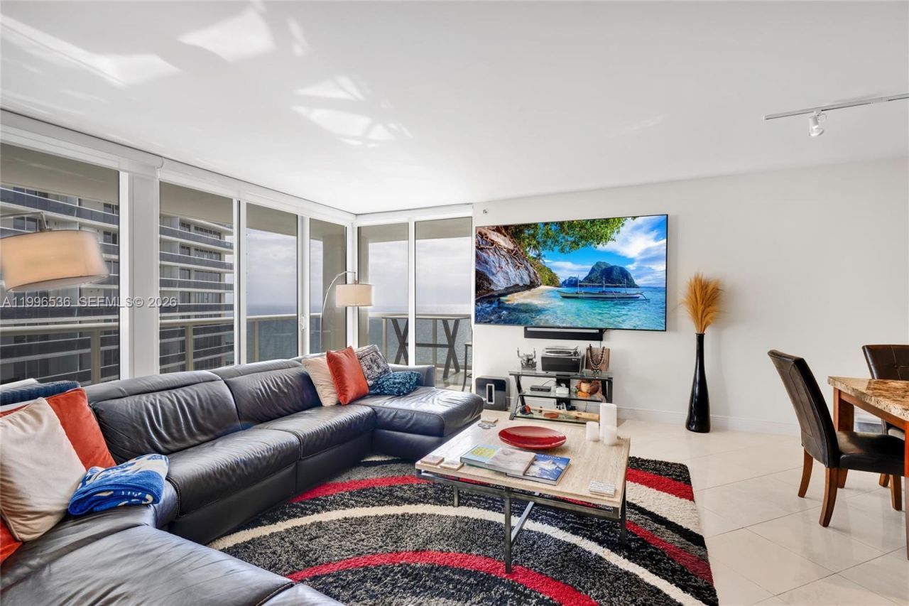1850 S Ocean Dr, Unit 3510, Hallandale Beach, FL 33009 Photo