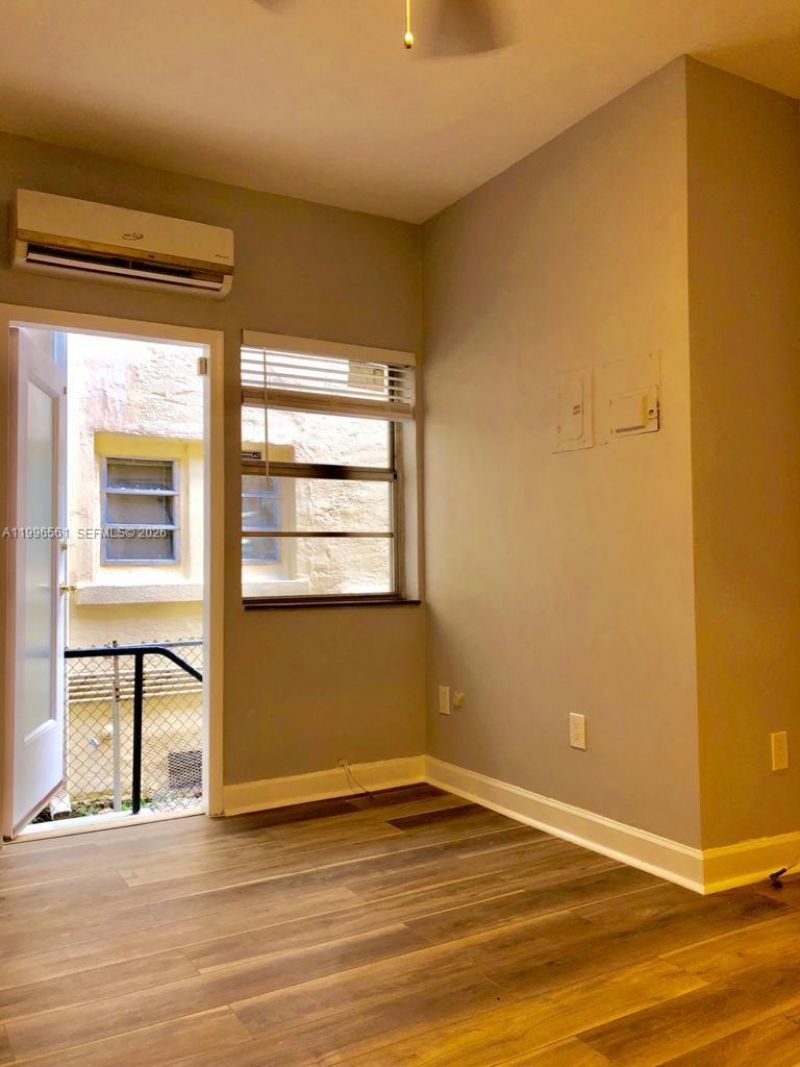 1325 Meridian Ave, Unit 5, Miami Beach, FL 33139 Photo