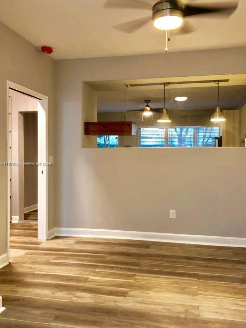 1325 Meridian Ave, Unit 5, Miami Beach, FL 33139 Photo