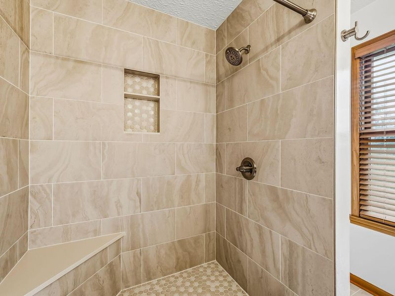 6108 Africa Road, Galena, OH 43021 Photo 17