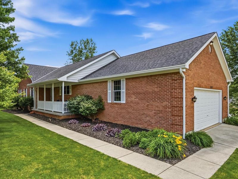 6108 Africa Road, Galena, OH 43021 Photo 2