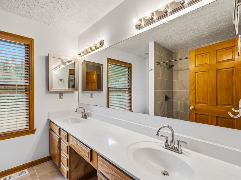 6108 Africa Road, Galena, OH 43021 Photo 25