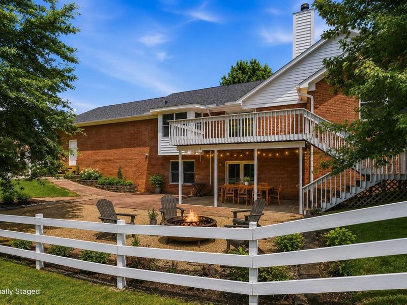 6108 Africa Road, Galena, OH 43021 Photo 3