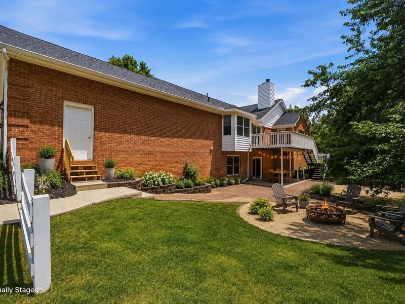 6108 Africa Road, Galena, OH 43021 Photo 5