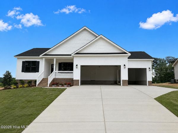 144 Tee Drive, Selma, NC 27576