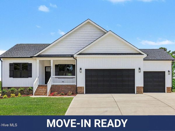 144 Tee Drive, Selma, NC 27576