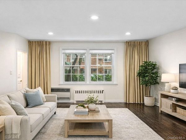 75-23 168 Street , Fresh Meadows, NY 11366