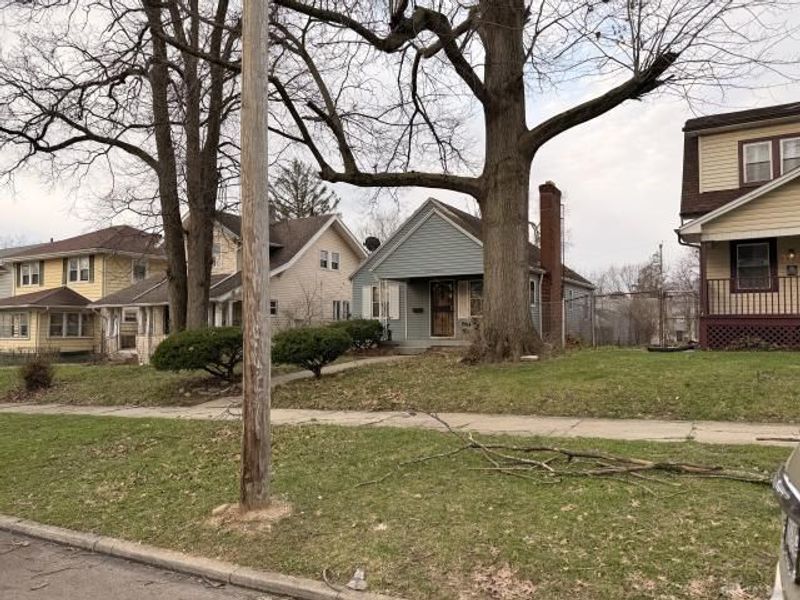 1127 Everett Drive, Dayton, OH 45402 Photo 2