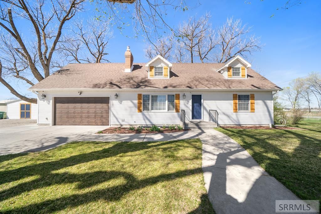 4942 S 45th E, Ammon, ID 83406 Main Photo