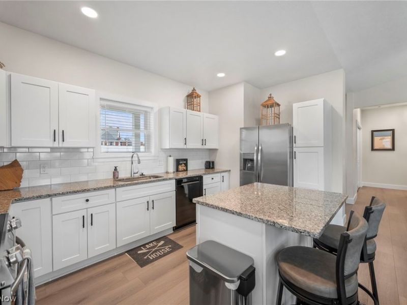 231 Lake Avenue, Ashtabula, OH 44004 Photo 13