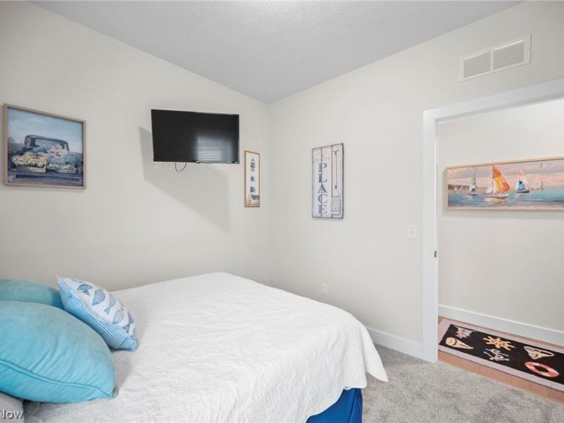 231 Lake Avenue, Ashtabula, OH 44004 Photo 22