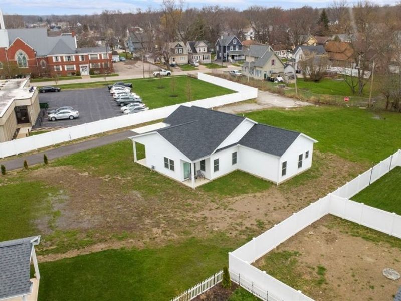 231 Lake Avenue, Ashtabula, OH 44004 Photo 29