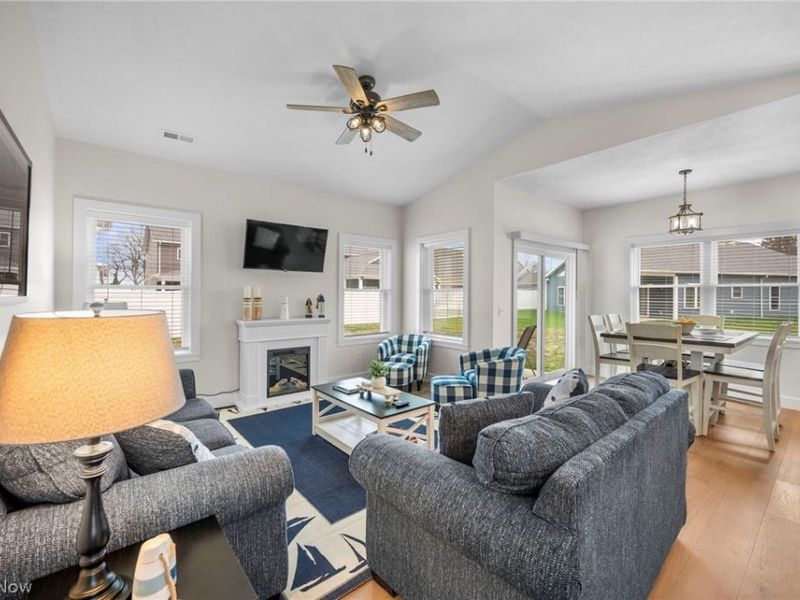 231 Lake Avenue, Ashtabula, OH 44004 Photo 8