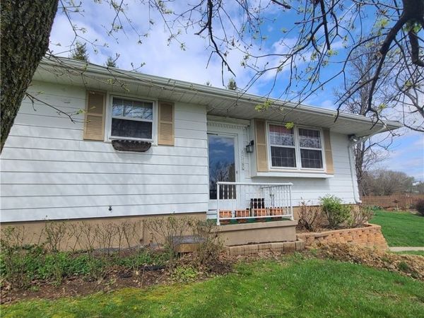 67780 Elizabeth Street , St Clairsville, OH 43950