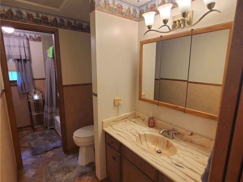 67780 Elizabeth Street, Saint Clairsville, OH 43950 Photo 14