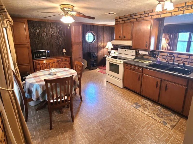 67780 Elizabeth Street, Saint Clairsville, OH 43950 Photo 7