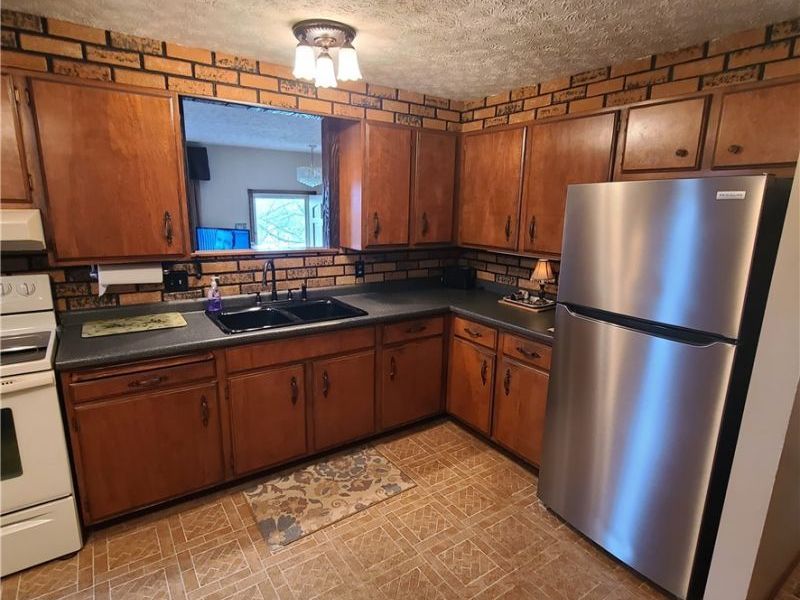 67780 Elizabeth Street, Saint Clairsville, OH 43950 Photo 8