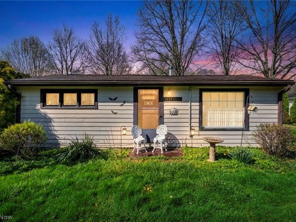 34740 Cooley Road , Columbia Station, OH 44028