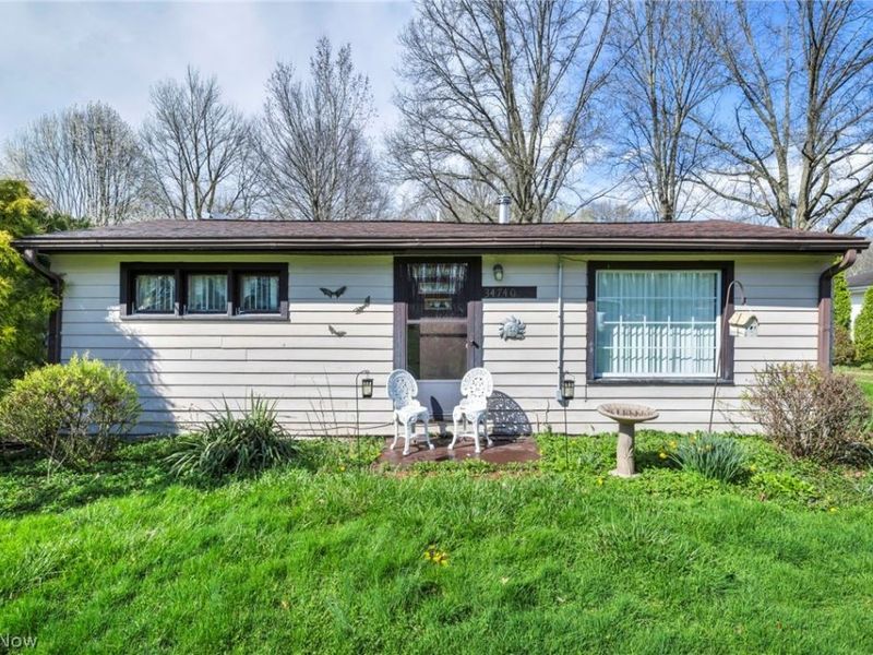 34740 Cooley Road , Columbia Station, OH 44028 Photo 2