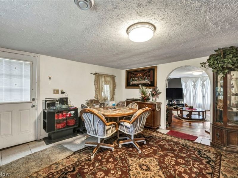 34740 Cooley Road , Columbia Station, OH 44028 Photo 9