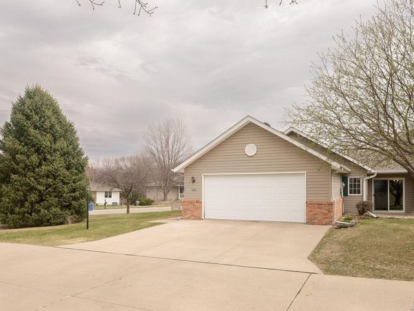 1335 4TH AVE SE, Unit 101, LeMars, IA 51031