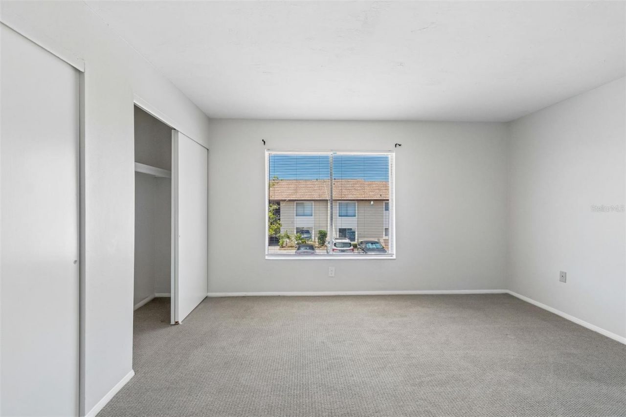2725 Hidden Lake Boulevard, Unit C, Sarasota, FL 34237 Photo