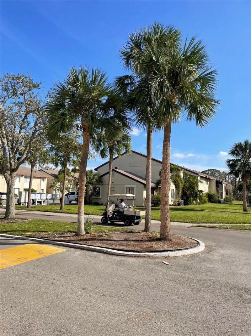 2725 Hidden Lake Boulevard , Unit C, Sarasota, FL 34237 Photo