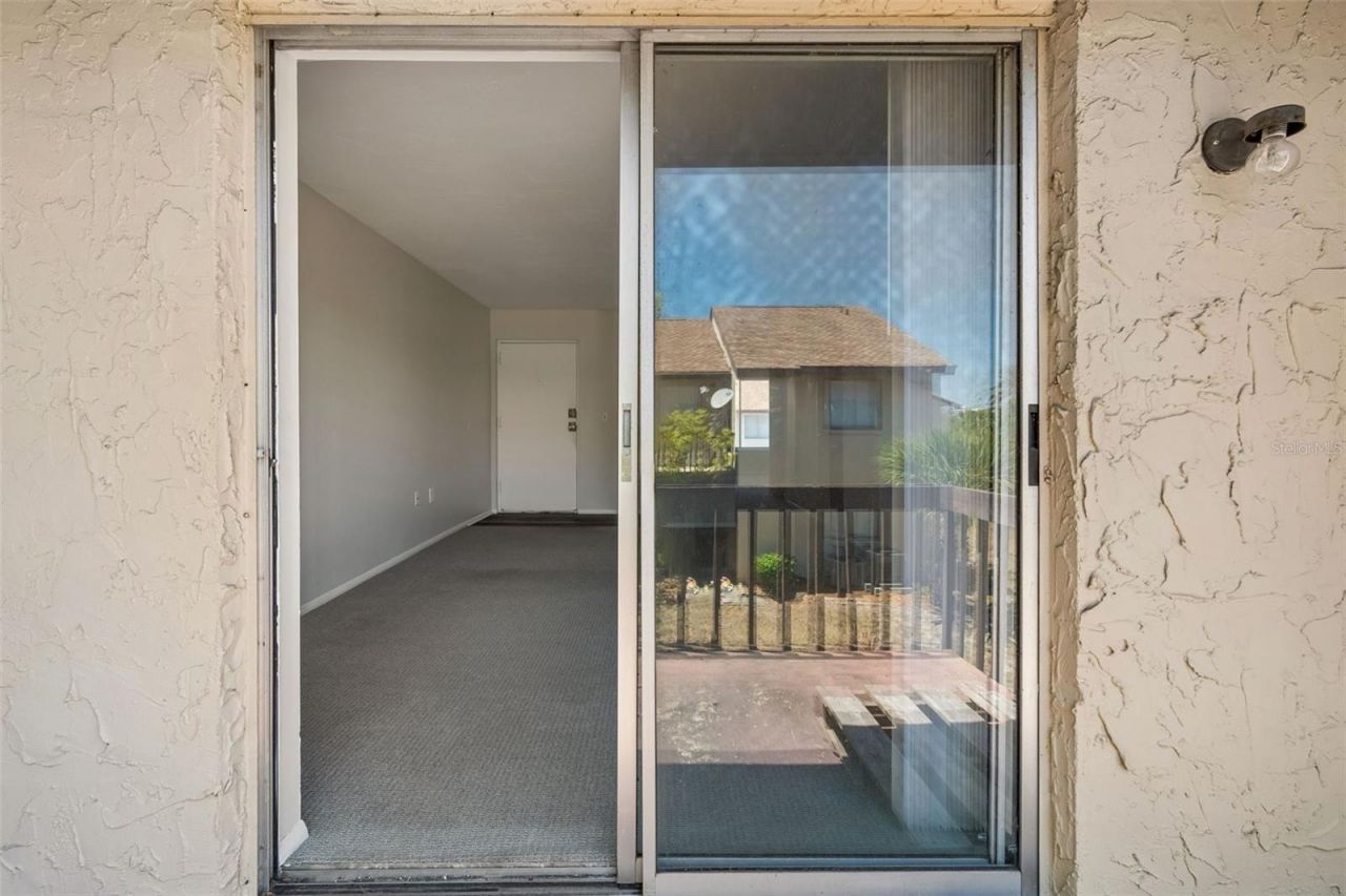 2725 Hidden Lake Boulevard, Unit C, Sarasota, FL 34237 Photo