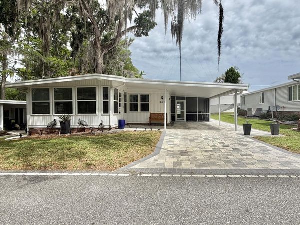 103 ROYAL PALM DRIVE , LEESBURG, FL 34748