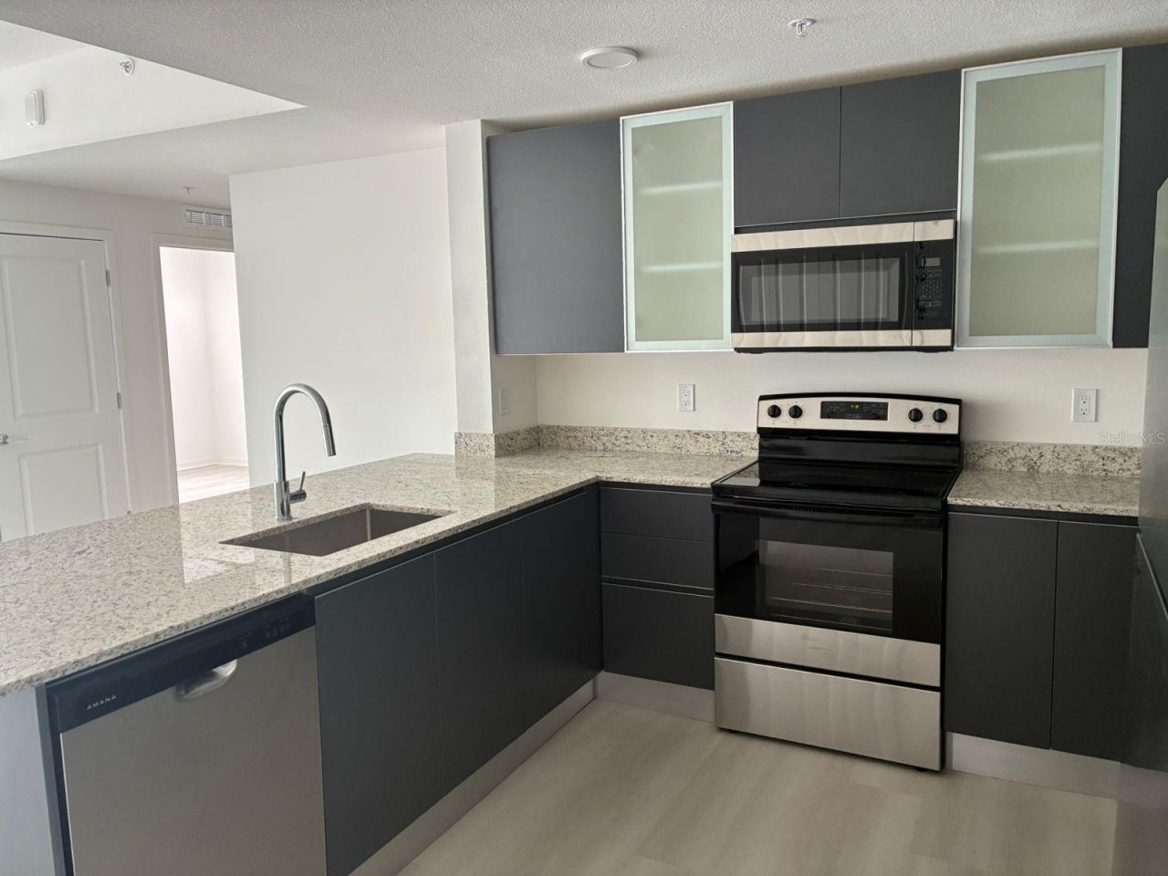 5587 Millenia Park Boulevard, Unit 318, Orlando, FL 32839 Photo