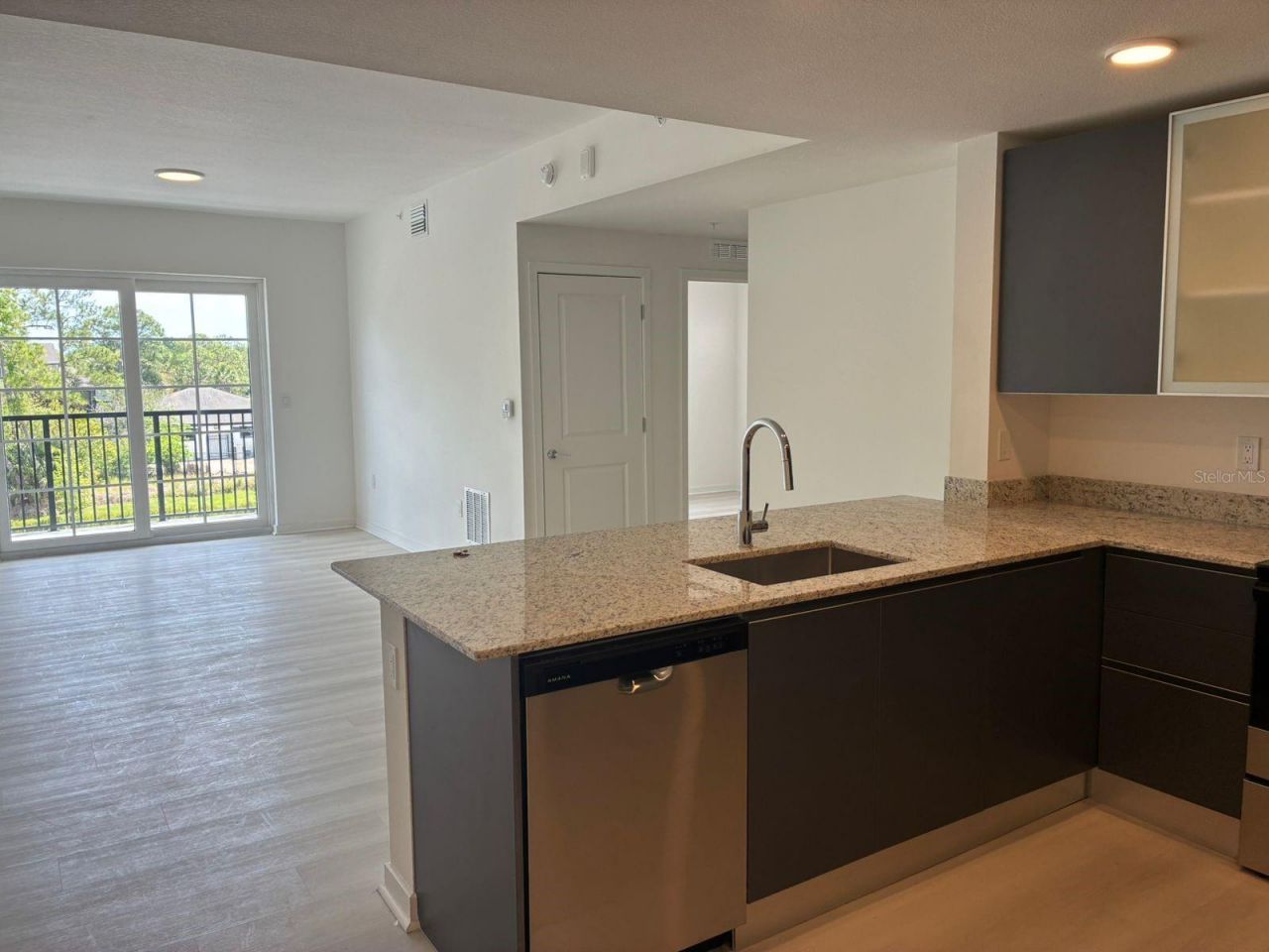 5587 Millenia Park Boulevard, Unit 318, Orlando, FL 32839 Photo