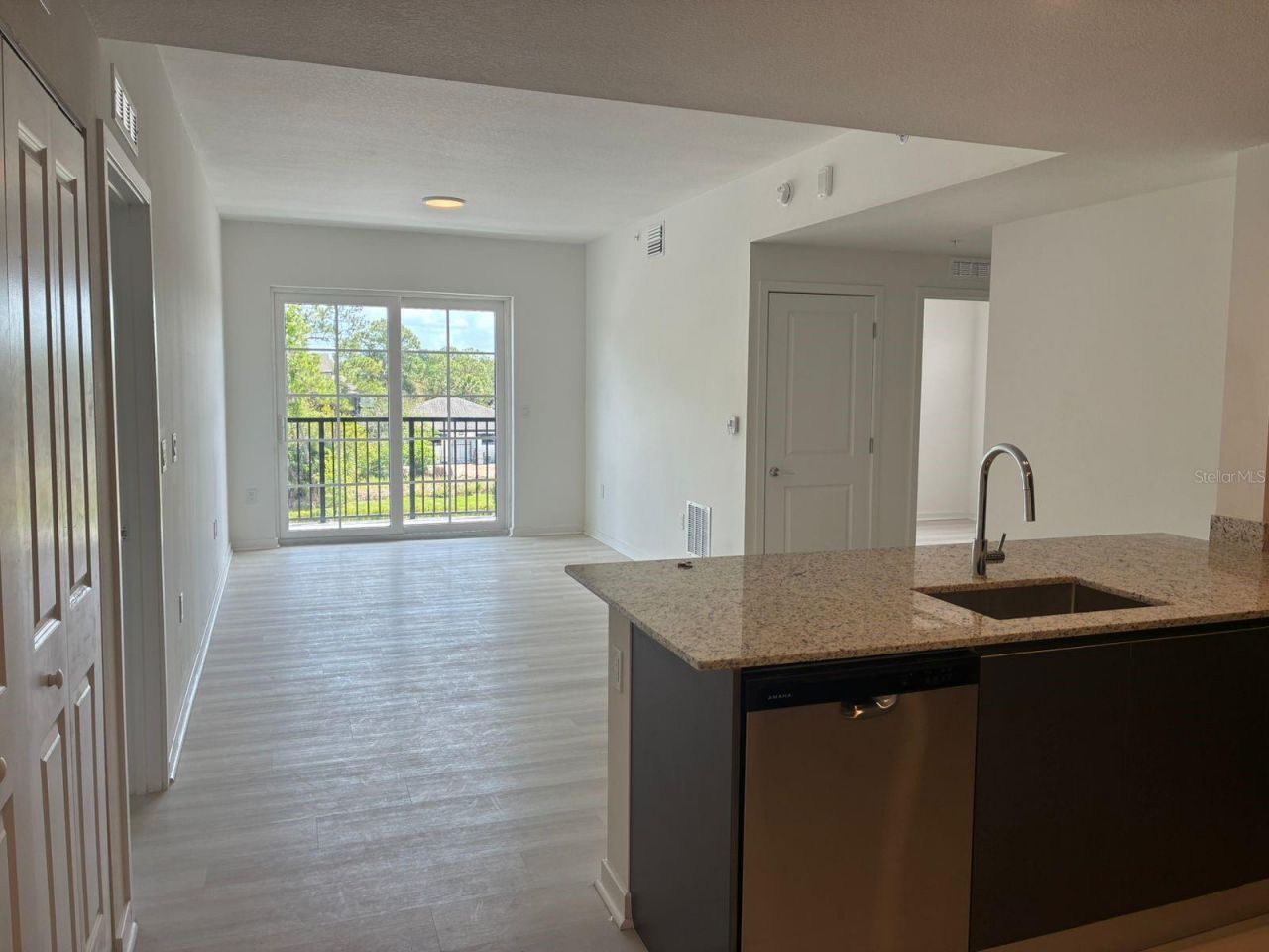 5587 Millenia Park Boulevard, Unit 318, Orlando, FL 32839 Photo