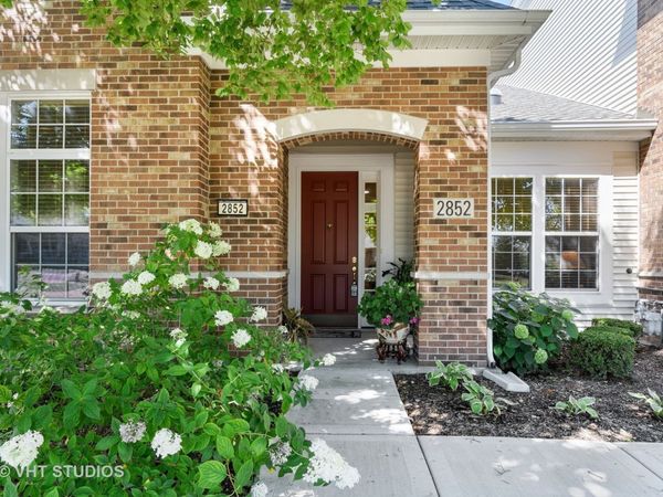 2852 Normandy Circle , Naperville, IL 60564