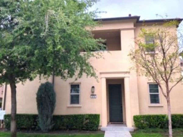 21758 Candela, Saugus, CA 91350