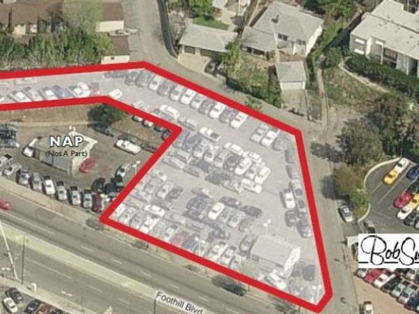 3343 Foothill , La Crescenta, CA 91214