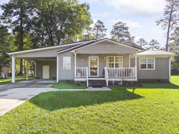 1210 John St. , Mullins, SC 29574