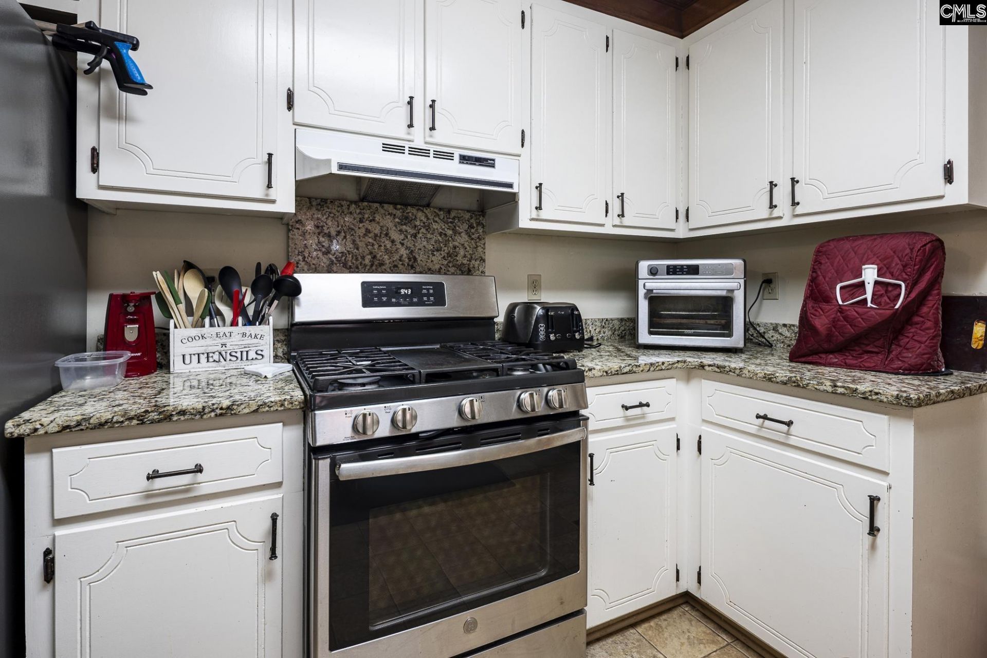 68 Padgett Road  Photo 9