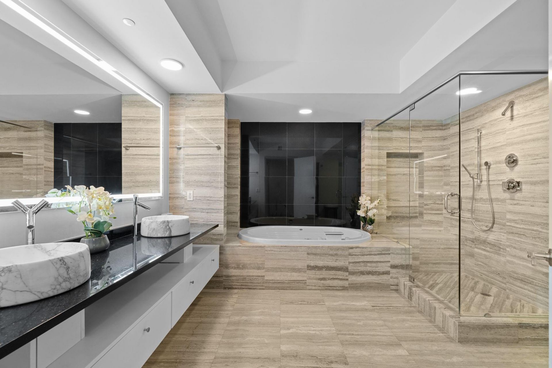 101 S Fort Lauderdale Beach Boulevard, Unit 2106, Fort Lauderdale, FL 33316 Photo