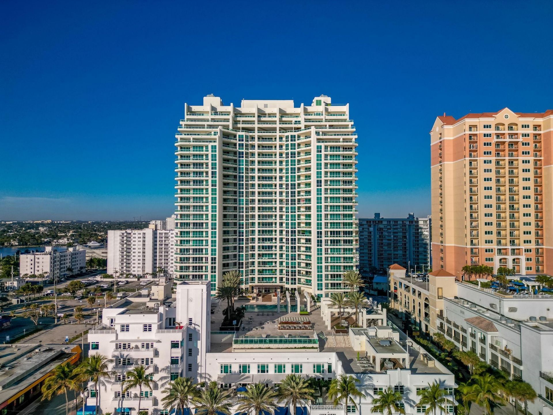 101 S Fort Lauderdale Beach Boulevard, Unit 2106, Fort Lauderdale, FL 33316 Photo