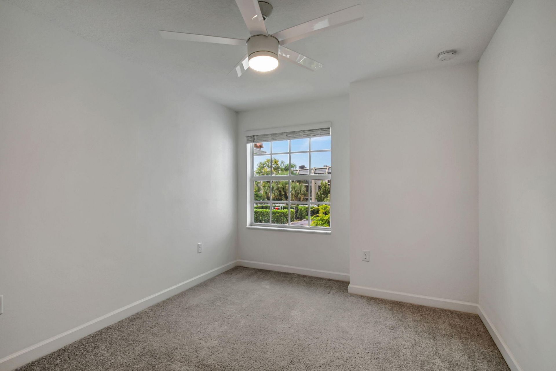 6851 Broadwater Lane, Lake Worth, FL 33467 Photo