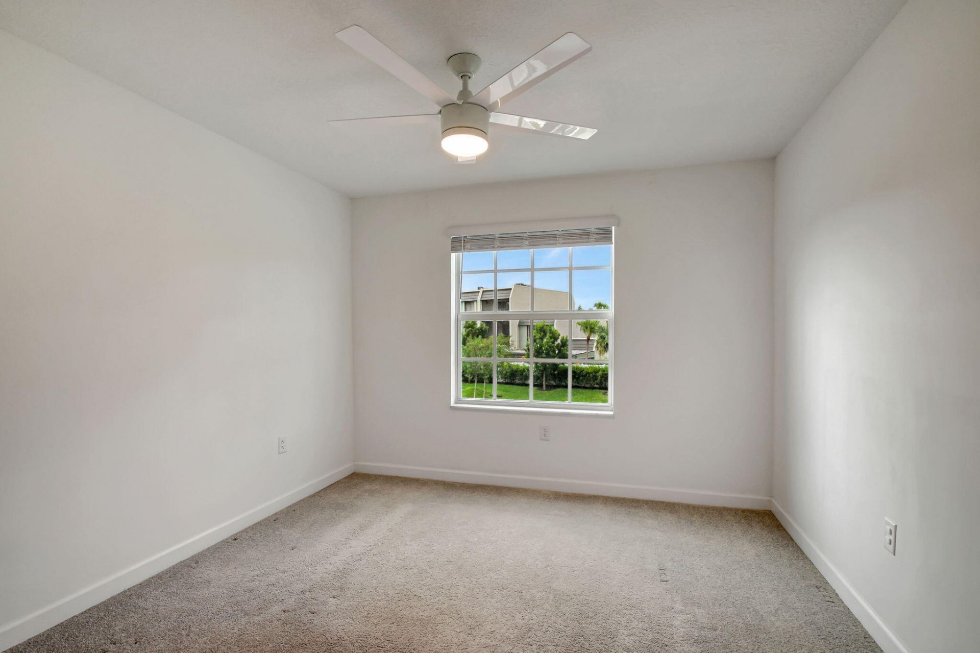 6851 Broadwater Lane, Lake Worth, FL 33467 Photo